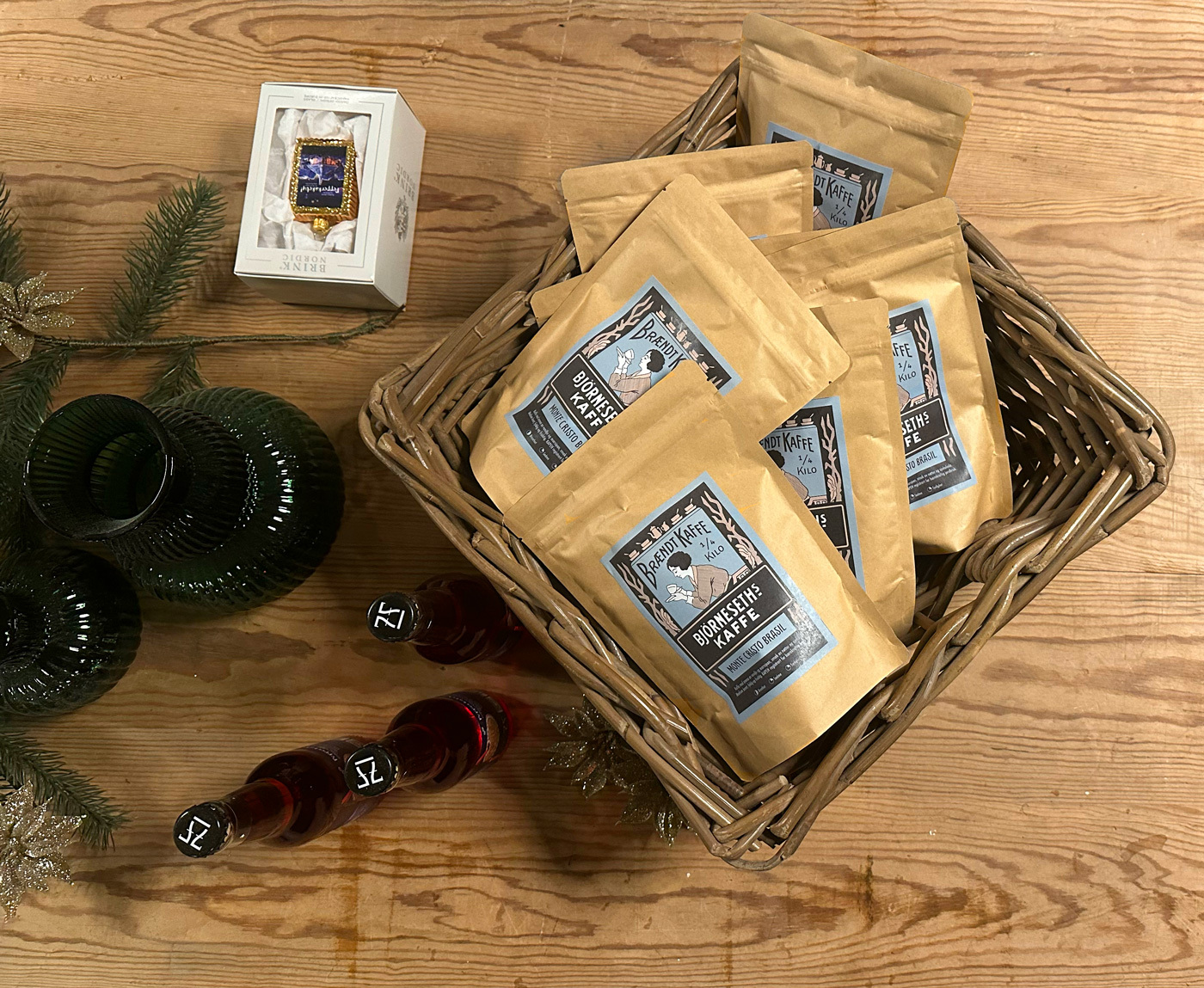 Bilde som viser emballasjedesign til kaffeposer for det historiske kaffemerket Bjørneseths Kaffe