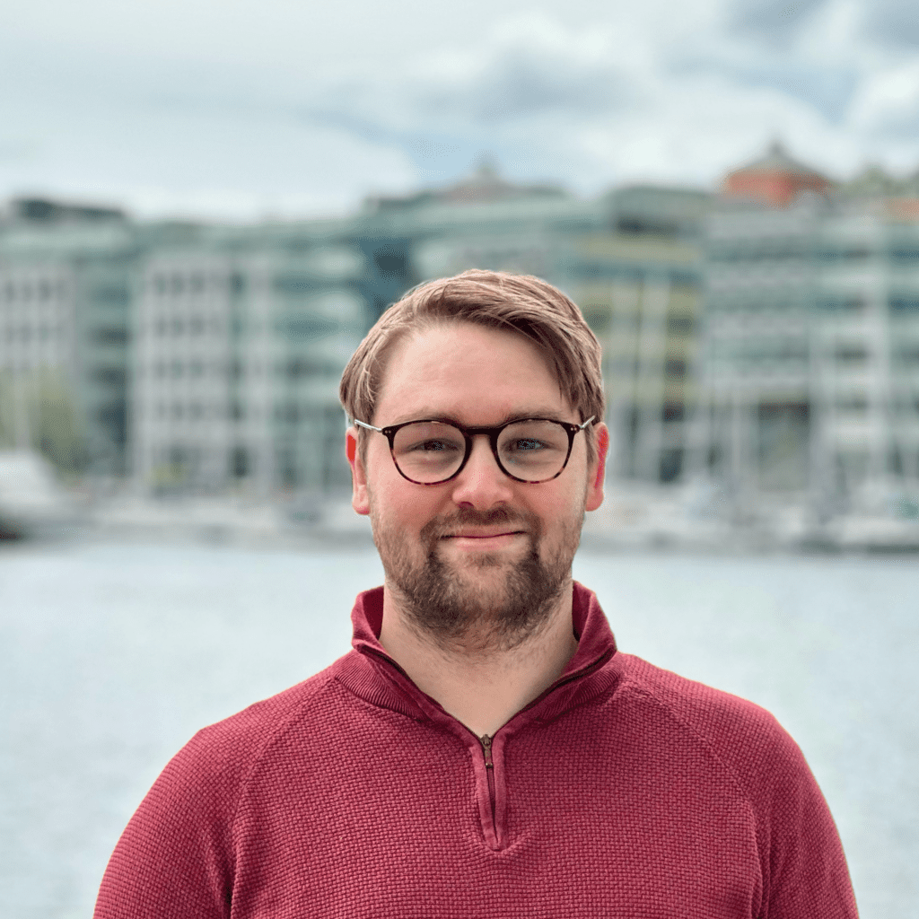 Bilde av tekstforfatter Petter Fløttum-Angeltveit i AG – AlfGundersen